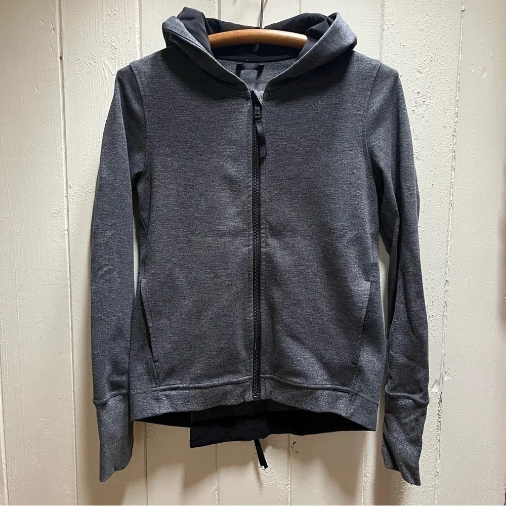 Lululemon En Route Hooded Jacket